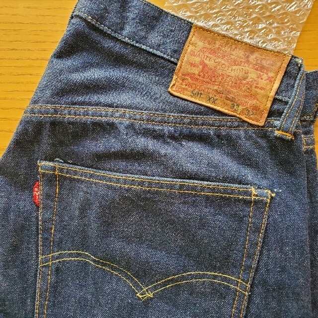 Levi's(リーバイス)の501XX　革両面　濃紺毛羽立ち　オリジナル メンズのパンツ(デニム/ジーンズ)の商品写真