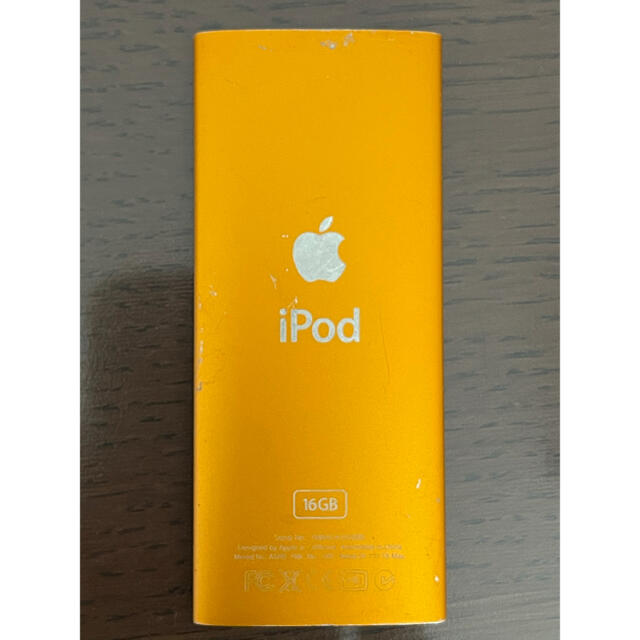 iPod(アイポッド)のiPod nano 第4世代 16GB オレンジ スマホ/家電/カメラのオーディオ機器(ポータブルプレーヤー)の商品写真