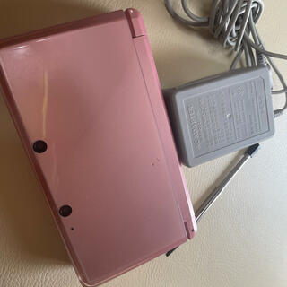 ニンテンドー3DS(ニンテンドー3DS)の任天堂3DS本体　充電器、タッチペン付き(携帯用ゲーム機本体)