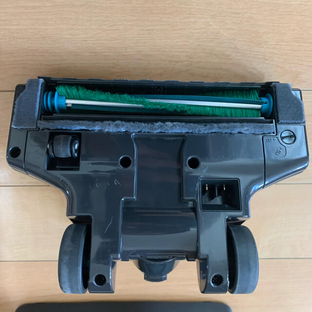 【限定値下げ!】Panasonic MC-BU110J-Tコードレス掃除機 8