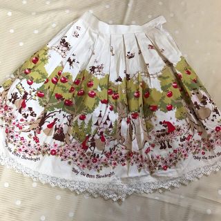 ベイビーザスターズシャインブライト(BABY,THE STARS SHINE BRIGHT)のBABY 白雪姫柄スカート　美品(ひざ丈スカート)