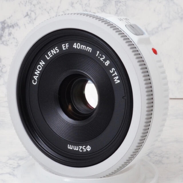 Canon EF 40mm F2.8 STMの通販 by camecamera's shop｜キヤノンならラクマ - 新品級●明るい単焦点●高速AF●キャノン 通販安い