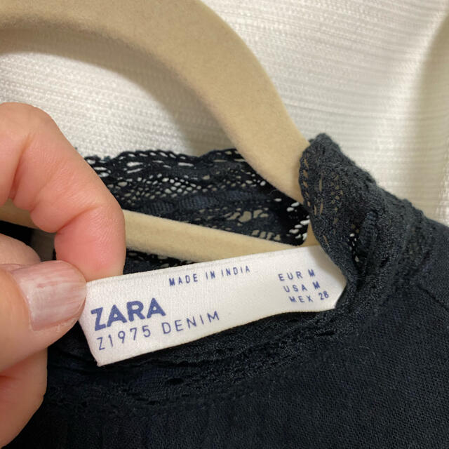 ZARA(ザラ)のZARA トップス サイズM レディースのトップス(カットソー(半袖/袖なし))の商品写真