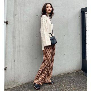 マウジー(moussy)のWIDE SLEEVE SLIT ニットトップ(ニット/セーター)