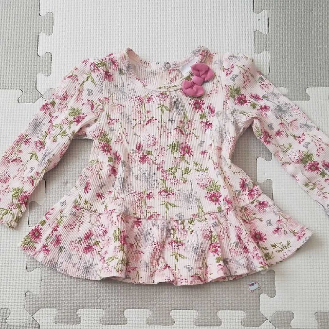 LAURA ASHLEY(ローラアシュレイ)の美品！ローラ・アシュレイ花柄チュニック キッズ/ベビー/マタニティのベビー服(~85cm)(シャツ/カットソー)の商品写真