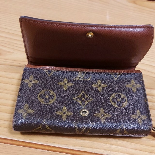 LOUIS VUITTON(ルイヴィトン)の★VUITTON 長財布   レディース  オシャレ★  即購入大歓迎！！ レディースのファッション小物(財布)の商品写真