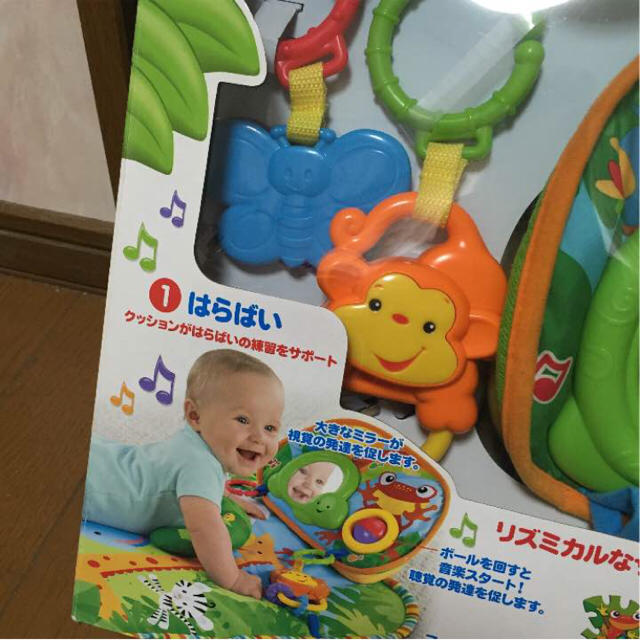 期間限定お値下げ！Fisher-Price☆プレイマット キッズ/ベビー/マタニティのおもちゃ(その他)の商品写真