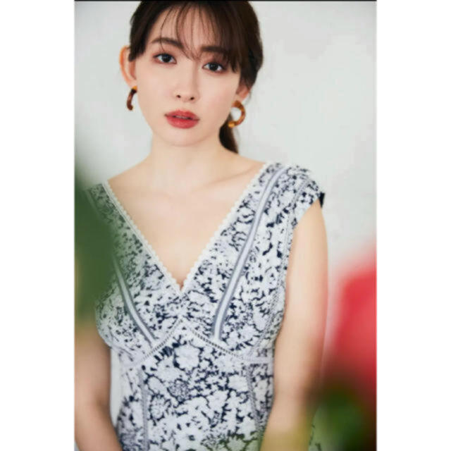 Her lip to Lace Trimmed Floral Dress S レディースのワンピース(ひざ丈ワンピース)の商品写真