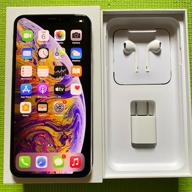 💥新品同様💥iPhone XS Max 256GB シルバー 最大10%OFFクーポン www