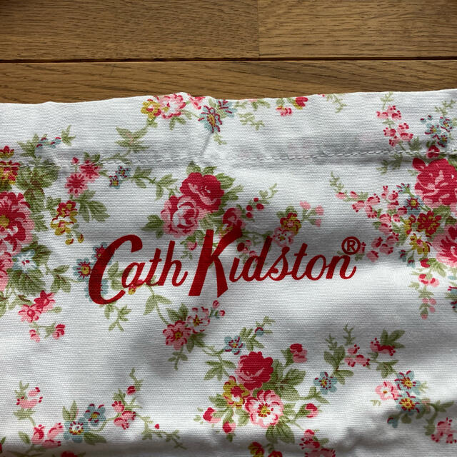 Cath Kidston(キャスキッドソン)のCathKidstonキャスキッドソン ムック本付録 花柄トートショルダーバッグ レディースのバッグ(ショルダーバッグ)の商品写真