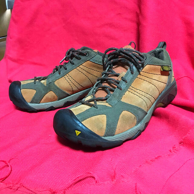 【KEEN】キーン ジャスパー トレッキングシューズ スニーカー〈26センチ〉