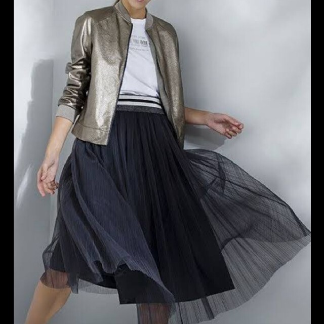 BRUNELLO CUCINELLI(ブルネロクチネリ)のブルネロクチネリ　チュールスカート　グレーブラック レディースのスカート(ロングスカート)の商品写真