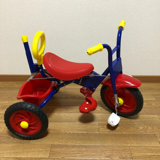 ★商談中★【美品】カラフル三輪車 キッズ/ベビー/マタニティの外出/移動用品(三輪車)の商品写真