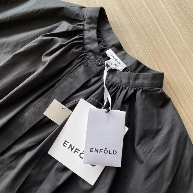 ENFOLD(エンフォルド)のancoromochi様　SOMELOS Aライン チュニックシャツ レディースのトップス(シャツ/ブラウス(長袖/七分))の商品写真