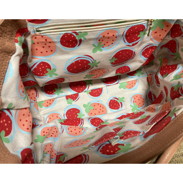 希少!ATAO姉妹品 イアンヌ ヴァネッサ フィグ 赤イチゴ柄 美品