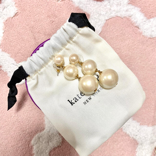 kate spade new york(ケイトスペードニューヨーク)のケイトスペード パールピアス レディースのアクセサリー(ピアス)の商品写真