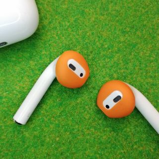 アップル(Apple)のAirPods イヤホンカバー(オレンジ)(ヘッドフォン/イヤフォン)