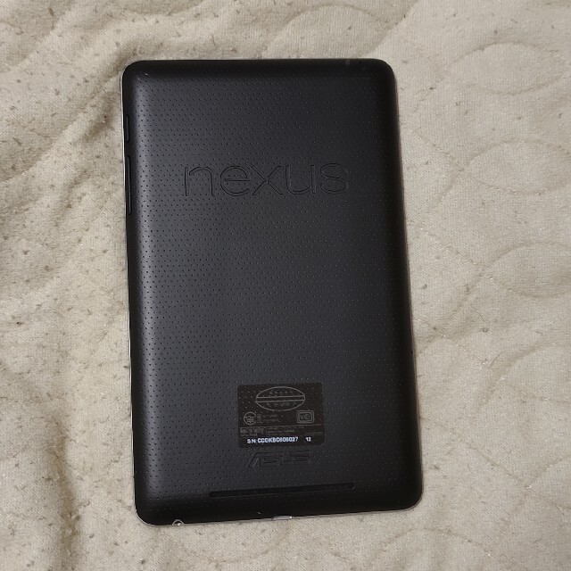 NEXUS7(ネクサス7)のNexus 7 Wi-Fiモデル 16GB (初代 2012) スマホ/家電/カメラのPC/タブレット(タブレット)の商品写真