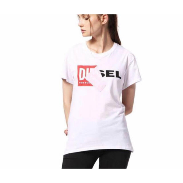 DIESEL(ディーゼル)のdiesel ディーゼル　ロゴTシャツ XS レディースのトップス(Tシャツ(半袖/袖なし))の商品写真