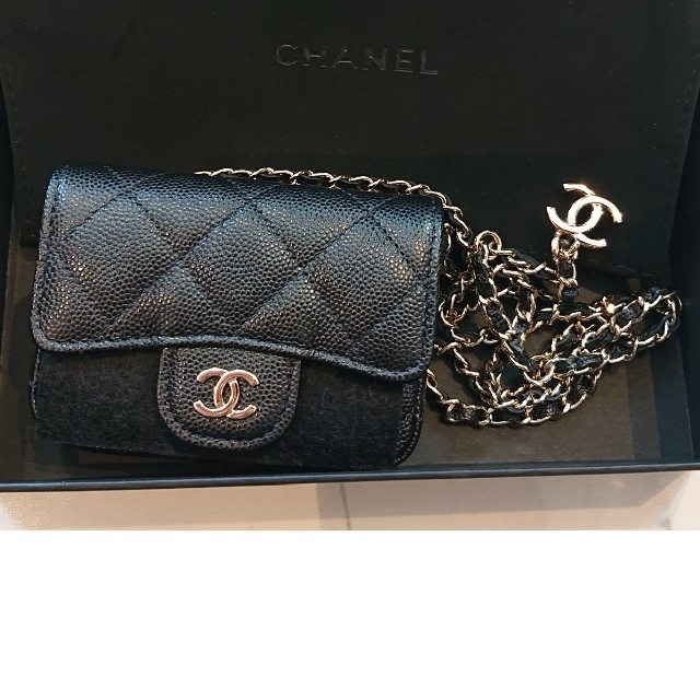 CHANEL(シャネル)のシャネルウエストチェーンバッグ レディースのファッション小物(コインケース)の商品写真