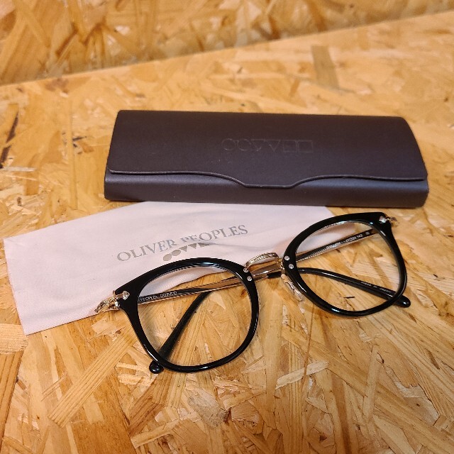 【廃盤品・入手困難】OLIVER PEOPLES　眼鏡レディース