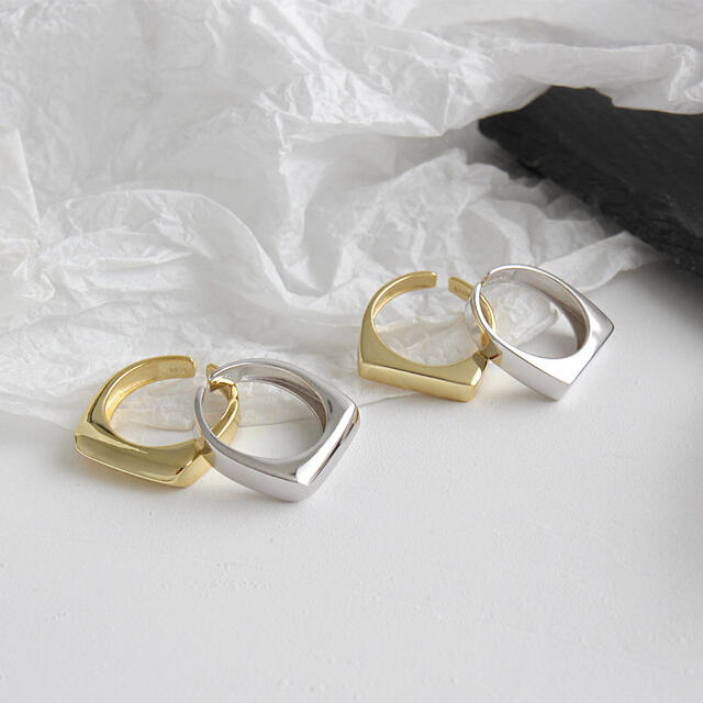 〈d62〉S925 シンプル とんがりリング silver 指輪 シンプル 韓国 レディースのアクセサリー(リング(指輪))の商品写真