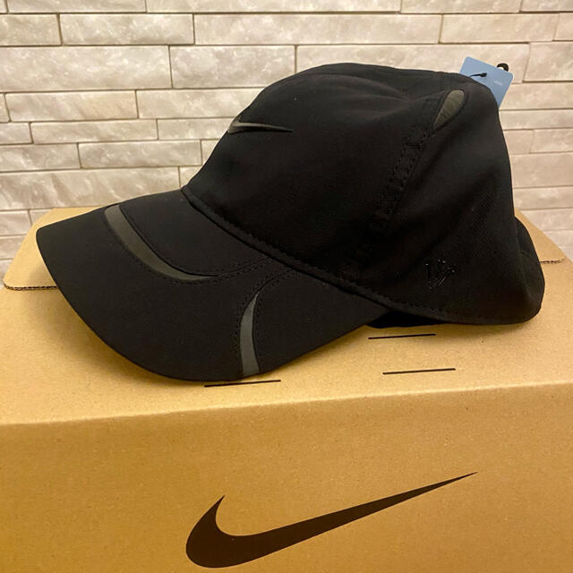 NIKE(ナイキ)のNike x Drake NOCTA Cap Black メンズの帽子(キャップ)の商品写真