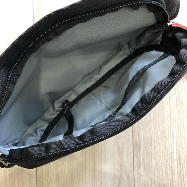 THE NORTH FACE(ザノースフェイス)の【SALE】新品　ブラック　ノースフェイス　ウエストポーチ　ユニセックス メンズのバッグ(ウエストポーチ)の商品写真