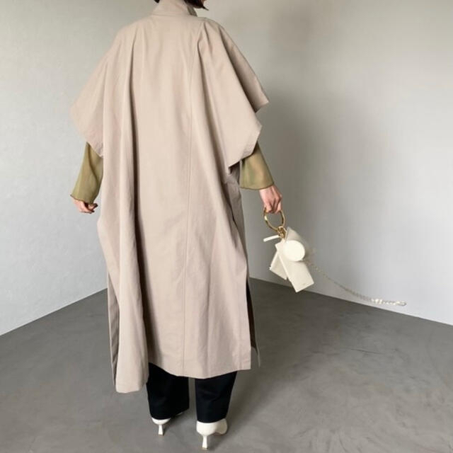 TODAYFUL(トゥデイフル)の4/16まで あかりんご様専用 cft. half poncho long CO レディースのジャケット/アウター(ロングコート)の商品写真