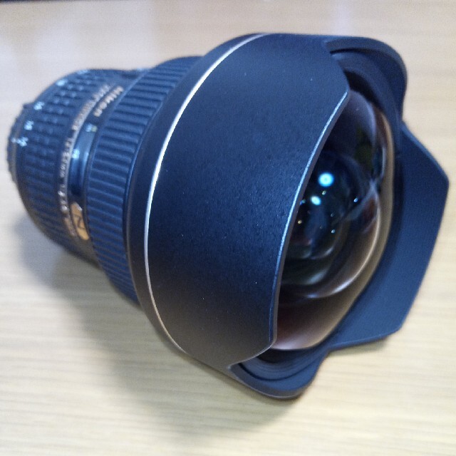Nikon AF-S NIKKOR 14-24mm f/2.8G EDカメラ