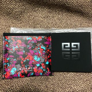ジバンシイ ノベルティ ミラー