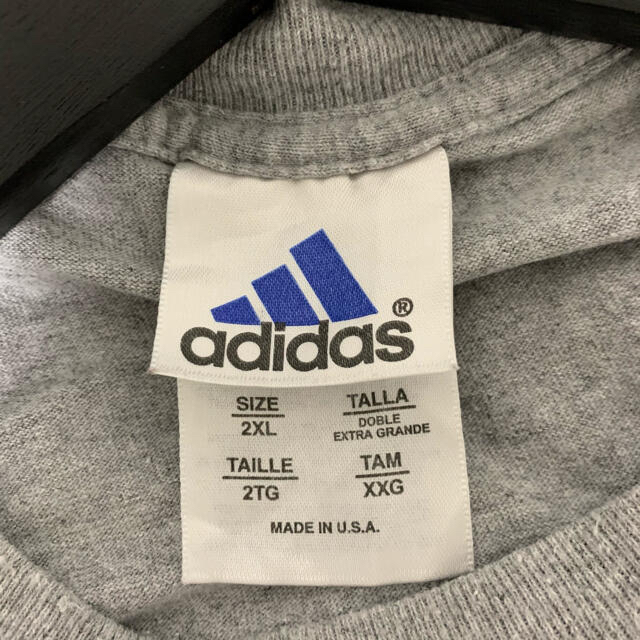 adidas(アディダス)の【2XL】adidas アディダス USA製 古着 シンプルロゴティー メンズのトップス(Tシャツ/カットソー(半袖/袖なし))の商品写真