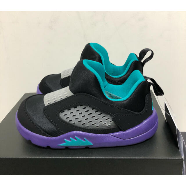 NIKE(ナイキ)のJORDAN5 RETRO 13cm キッズ スニーカー スリッポン キッズ/ベビー/マタニティのベビー靴/シューズ(~14cm)(スニーカー)の商品写真