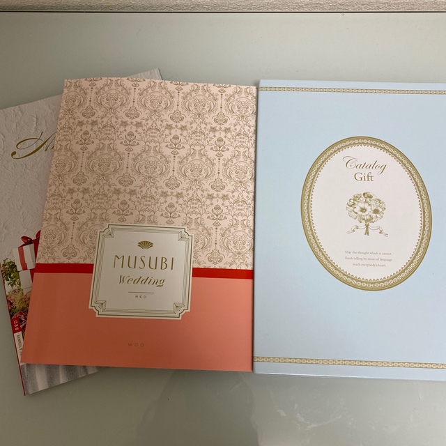 MUSUBI wedding RED カタログギフト  5280円 チケットの優待券/割引券(ショッピング)の商品写真