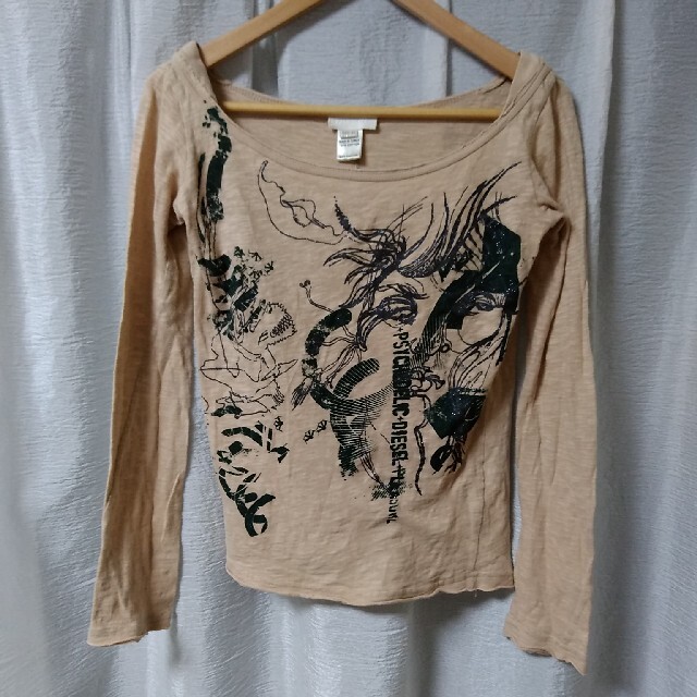 DIESEL(ディーゼル)のDIESEL＋PSYCHDELIC  薄手ロンT（春夏向き） レディースのトップス(Tシャツ(長袖/七分))の商品写真