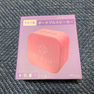 ソニー(SONY)のNiziU 一番くじ　ポータブルスピーカー(アイドルグッズ)