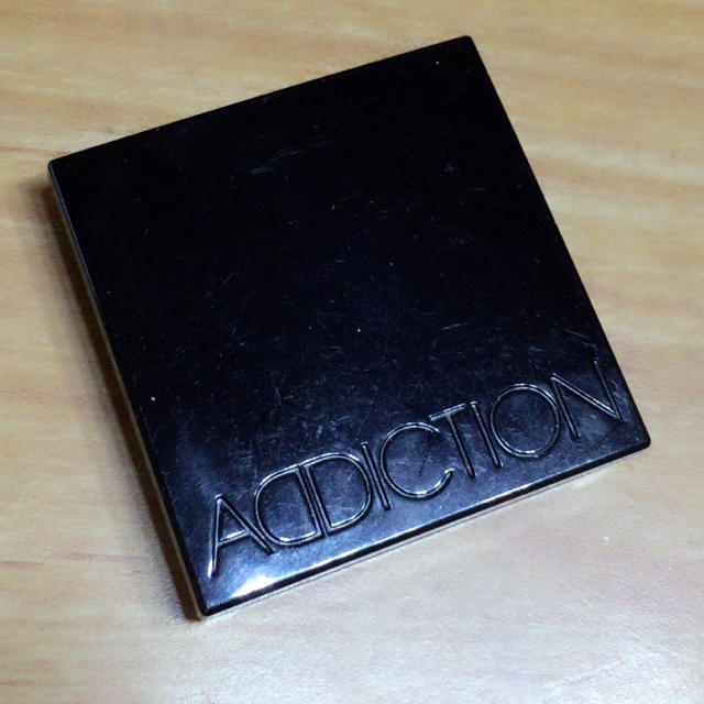 ADDICTION(アディクション)のADDICTION ジアフェア コスメ/美容のベースメイク/化粧品(アイシャドウ)の商品写真