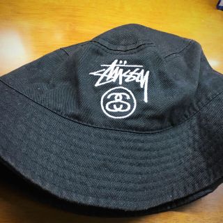 ステューシー(STUSSY)のStussy バケットハット 黒(ハット)