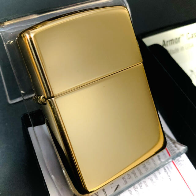 ZIPPO(ジッポー)の Zippo アーマー　ハイポリッシュ　真鍮　2020年製　新品 メンズのファッション小物(タバコグッズ)の商品写真