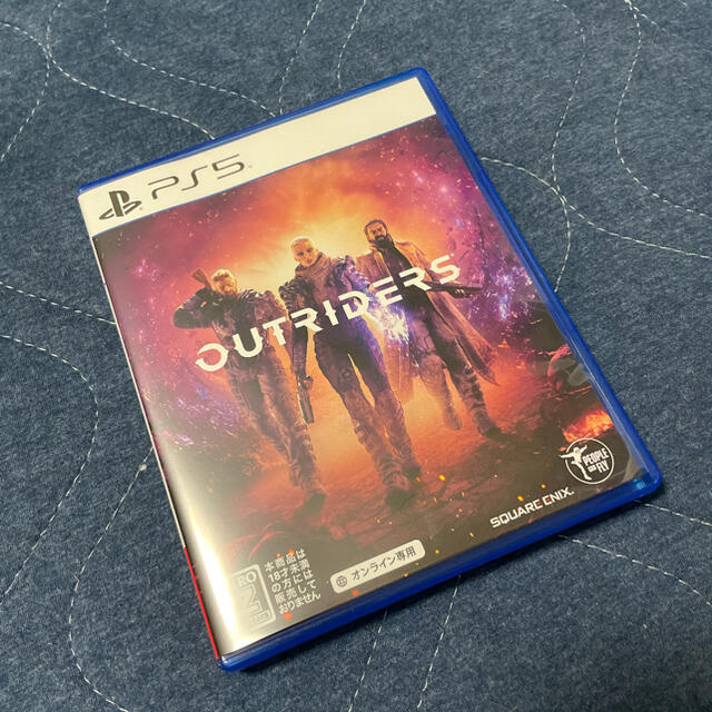 OUTRIDERS（アウトライダーズ） PS5