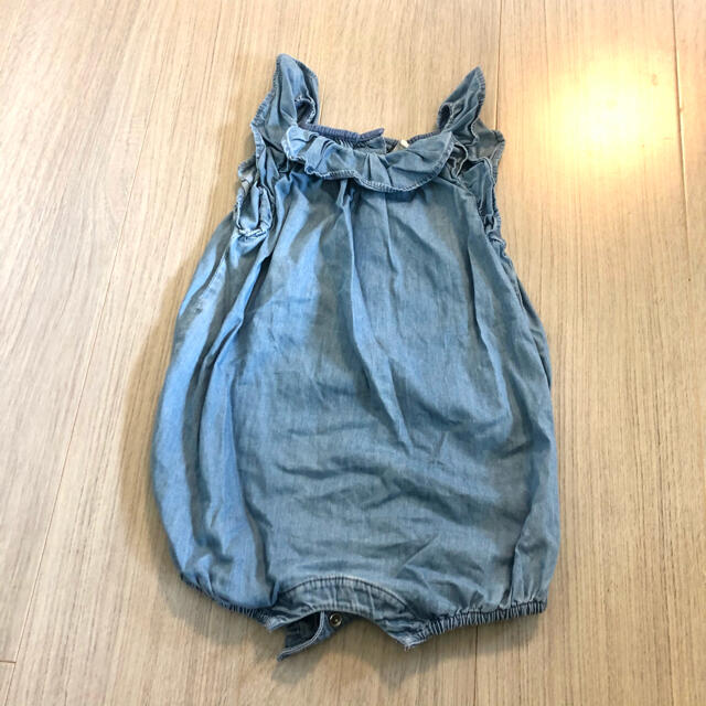 H&M(エイチアンドエム)のH&M とBaby GAPの女の子服まとめ売り　セット　70-80 キッズ/ベビー/マタニティのベビー服(~85cm)(ロンパース)の商品写真