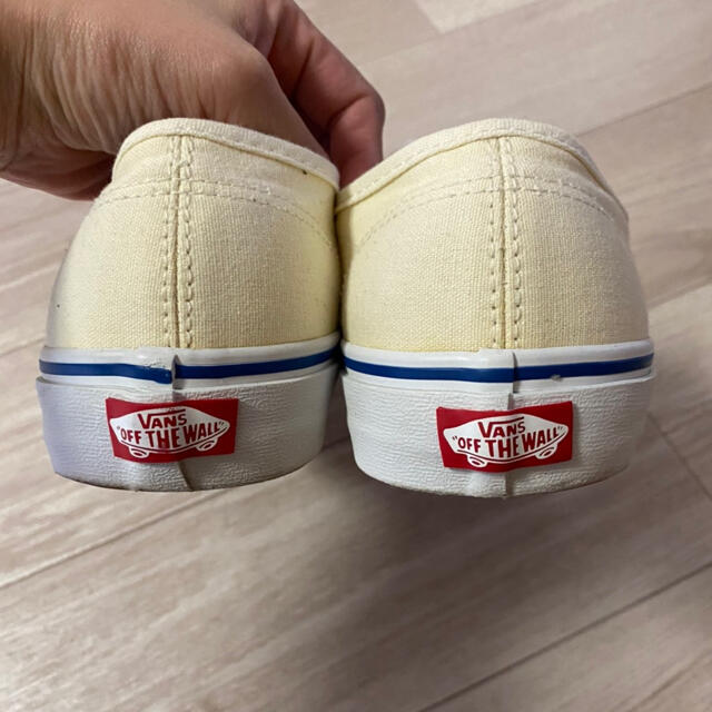 VANS(ヴァンズ)の【タリーホ様専用】オブザウォール　バンズ　スニーカー(美品) メンズの靴/シューズ(スニーカー)の商品写真