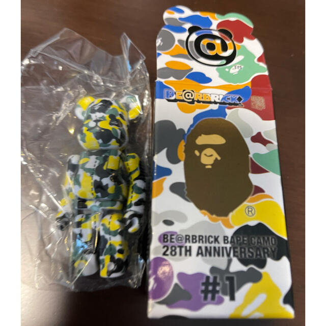 A BATHING APE(アベイシングエイプ)の新品 Be＠rbrick A bathing ape bape 28th 2個 エンタメ/ホビーのフィギュア(その他)の商品写真