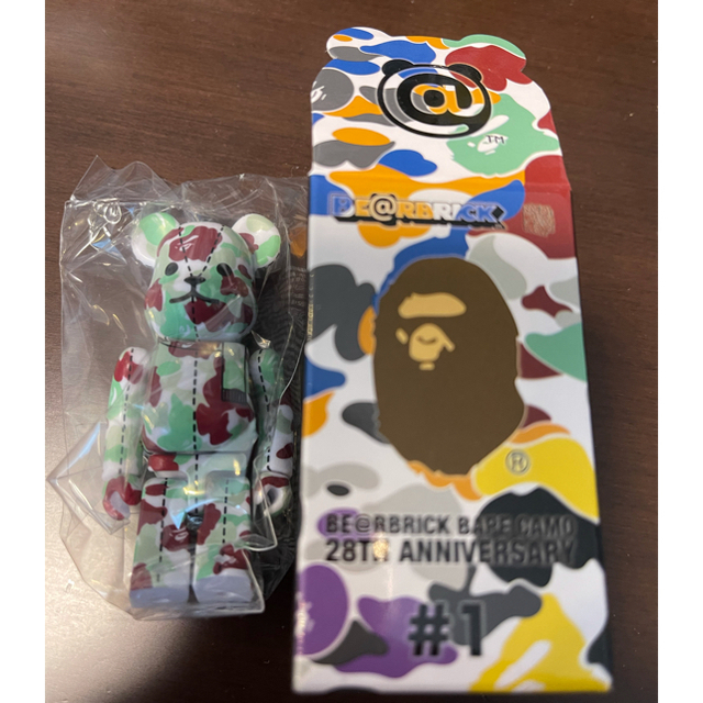 A BATHING APE(アベイシングエイプ)の新品 Be＠rbrick A bathing ape bape 28th 2個 エンタメ/ホビーのフィギュア(その他)の商品写真