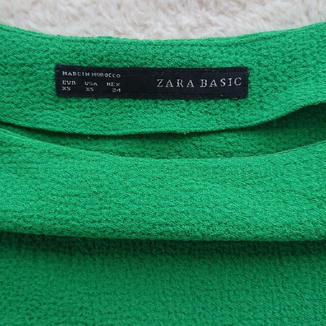 ZARA(ザラ)のZARA   トップス 春夏  レディースのトップス(カットソー(半袖/袖なし))の商品写真