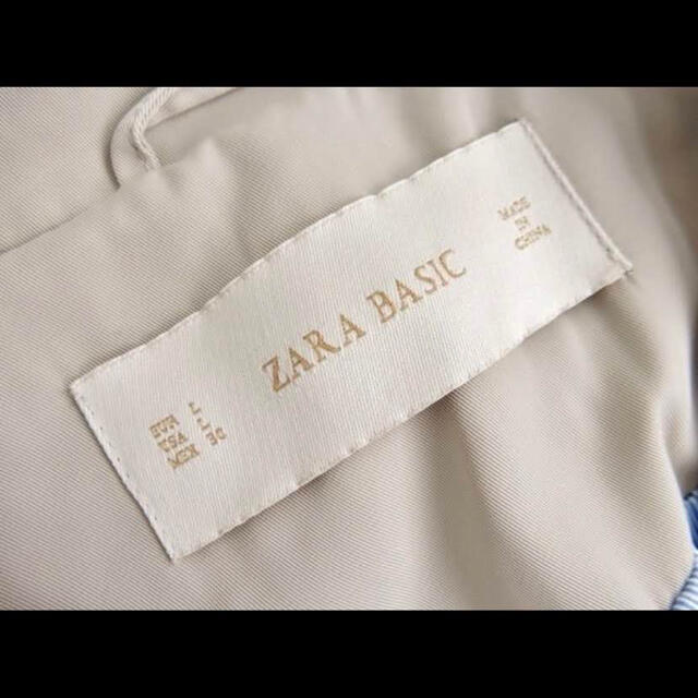 ZARA(ザラ)のZARA BASIC とろみトレンチコート　L レディースのジャケット/アウター(トレンチコート)の商品写真