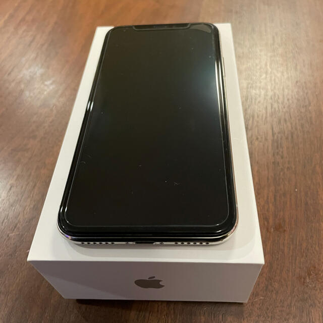 iPhone X Silver 64GB au 背面ヒビ有　MQAY2J/A