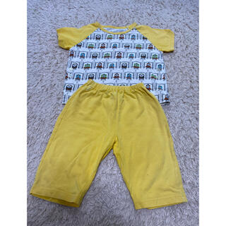 ユニクロ(UNIQLO)のユニクロ　イエロー　トーマスパジャマ100 黄色パジャマ(パジャマ)