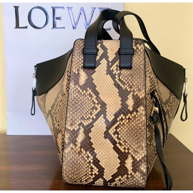 LOEWE - 【極美品】【希少】LOEWE ハンモック パイソン ショルダーの