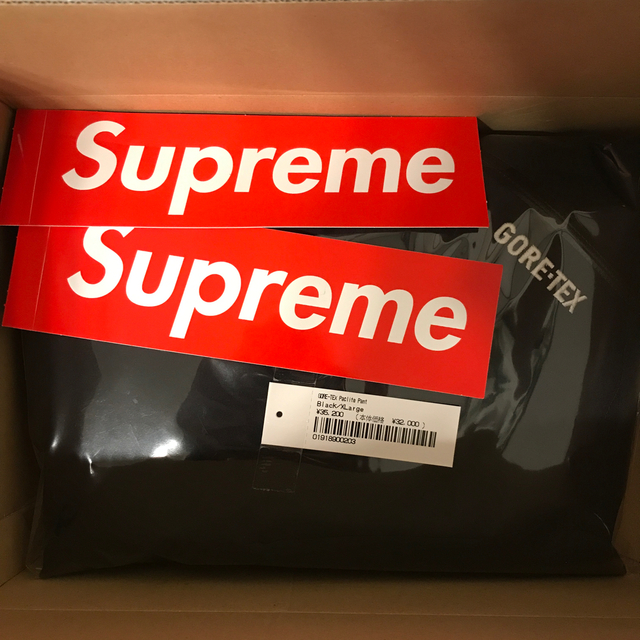 Supreme(シュプリーム)のSupreme GORE-TEX Paclite Pant Black XL メンズのパンツ(その他)の商品写真